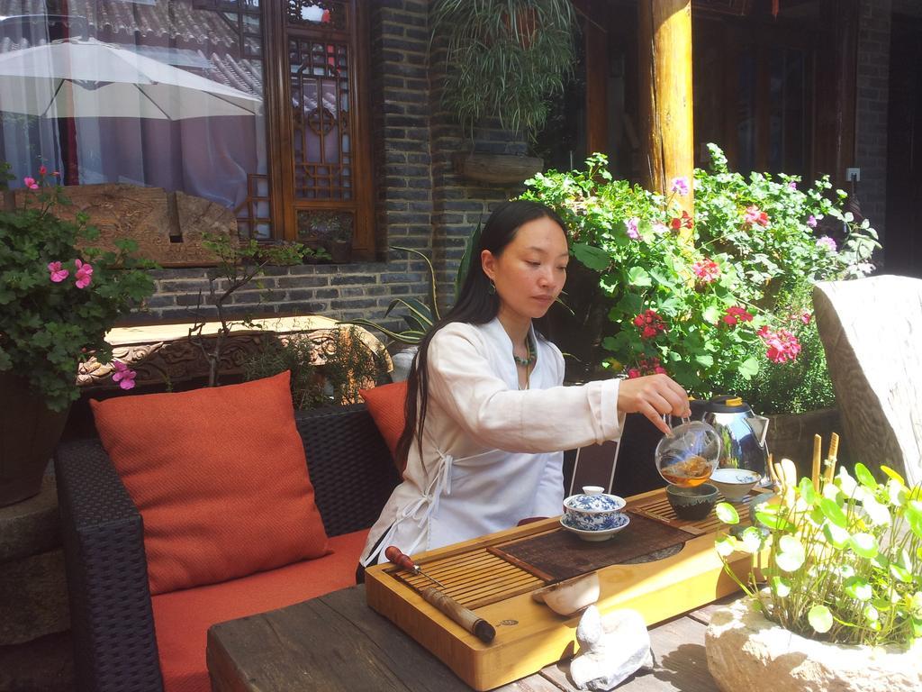 Lazy Tiger Inn Lijiang  Buitenkant foto